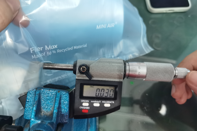 Max气泡枕厚度测量